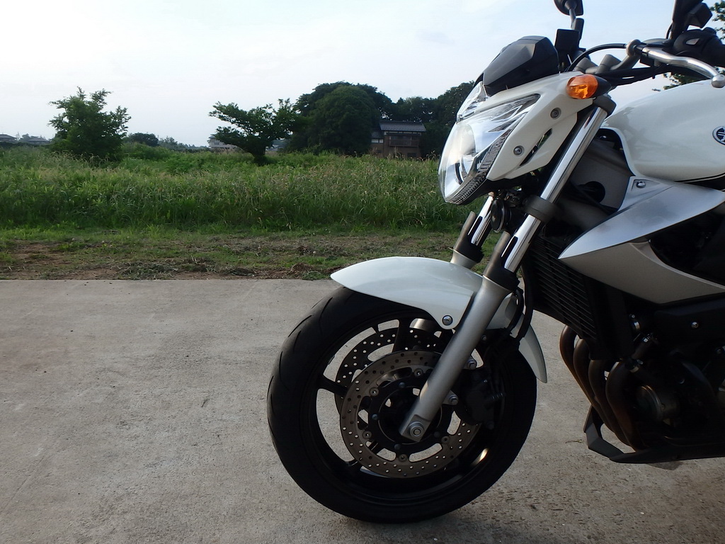 Купить мотоцикл Yamaha XJ6N 2009 фото 14